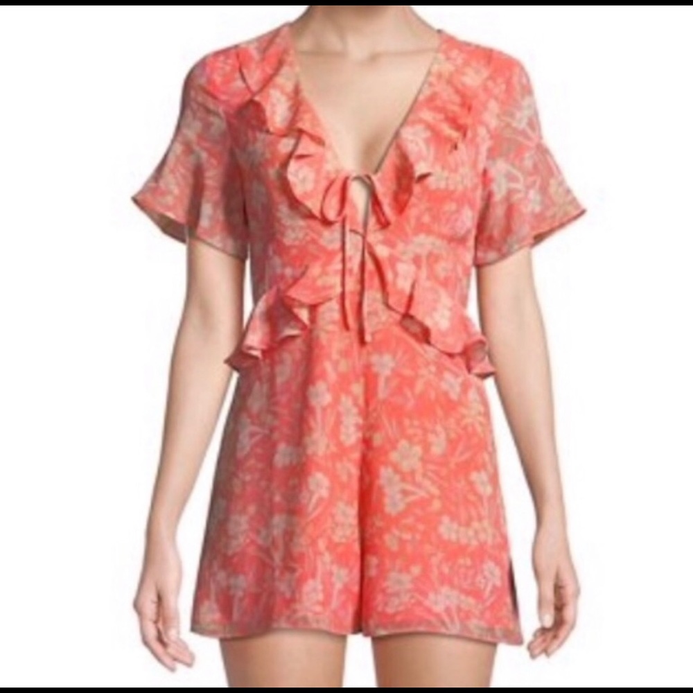 Women’s Highline collective ruffle romper sz L
